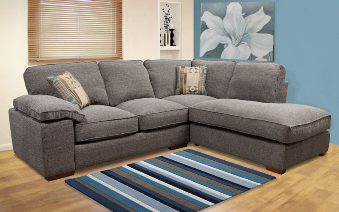 Best Corner Sofas for Small UK Apartments